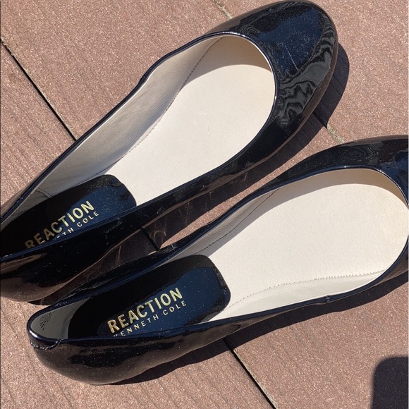 Kenneth Cole Reaction Shoes - Kenneth Cole Black Flats